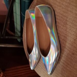 Sz 36 NIB $190 Flattered metallic flats